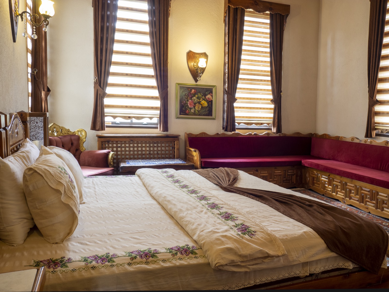 Divanhane — Akif Bey Konağı